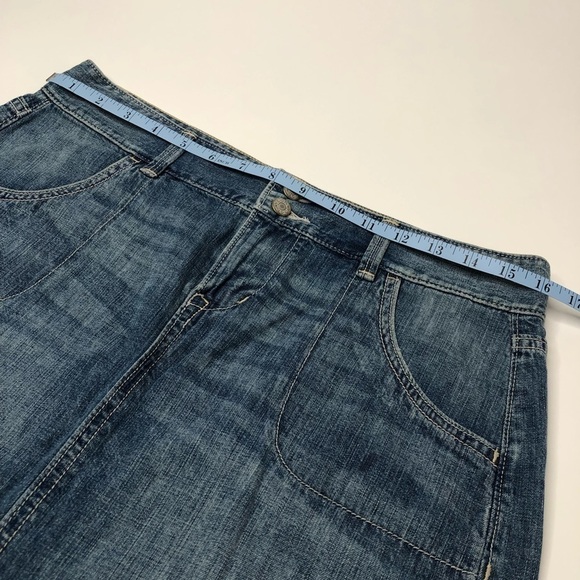 OLD NAVY Medium Washed Distressed Pocket Blue Jean Slit Denim Skirt SIZE 6 - Picture 10 of 11